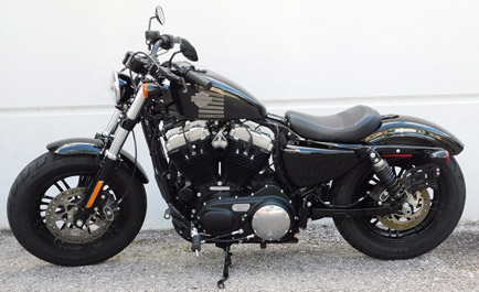 Harley-Davidson-Sportster-XL1200X Forty-eight
